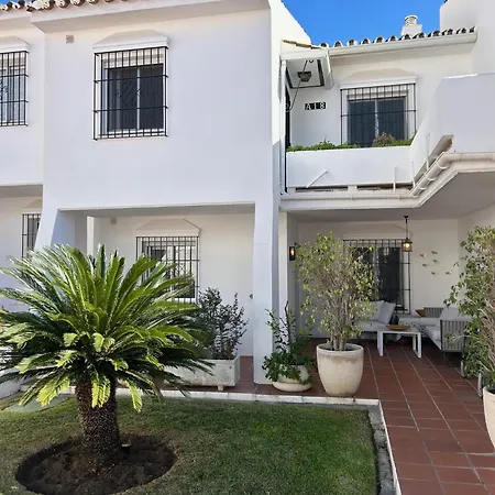 4 Bedroom Townhouse Puerto Banus Apartment